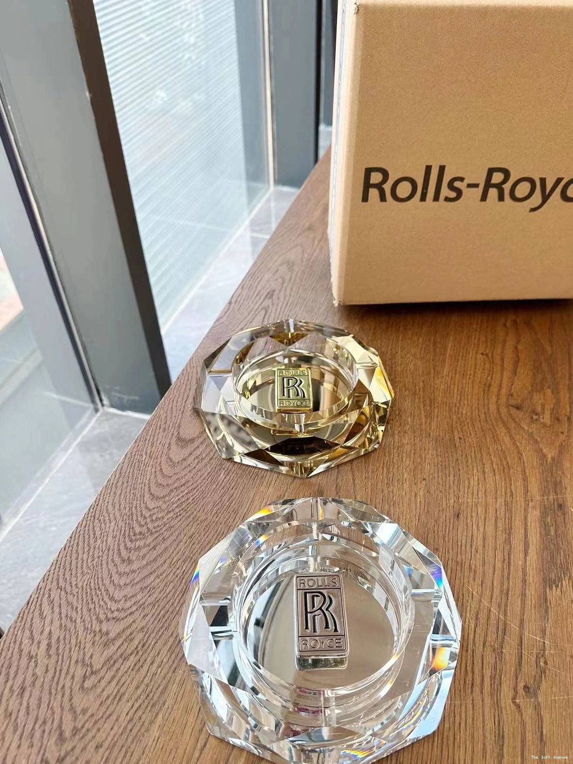 ASHTRAY ROUND ROYCE ROLLS 0825